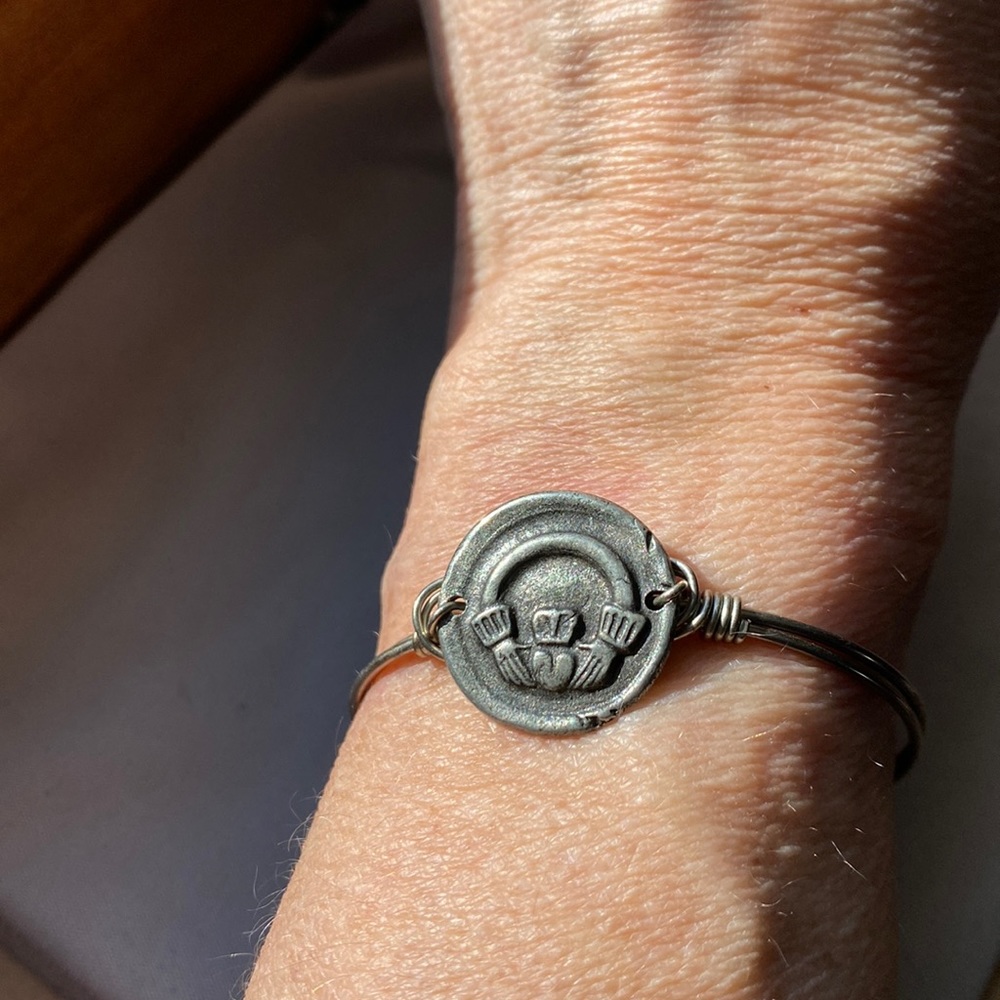 Luca and Danni Bracelet silver tone